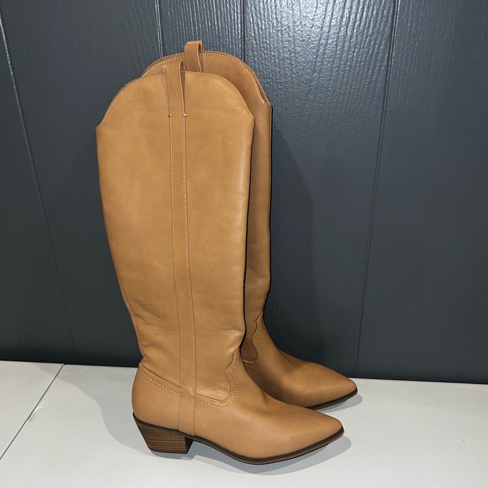 Universal Thread Sommer Knee-High Western Style Boots Size 10